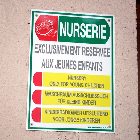 Village Les Vignes 3*