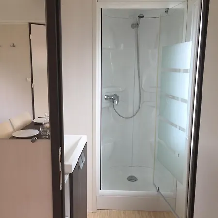 3 Etoiles - Piscine - Ccbahd0 Kemping *