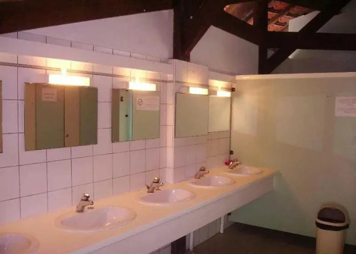 Prázdninový dům Zecamping 3 Animaux Acceptes Tennis Equitation Puy-lʼÉvêque