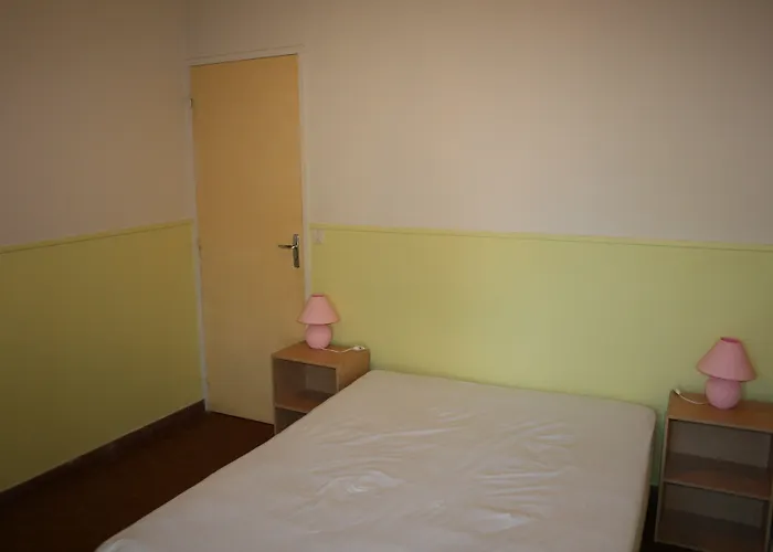 Casa de Férias Zecamping 3 Animaux Acceptes Tennis Equitation Puy-lʼÉvêque