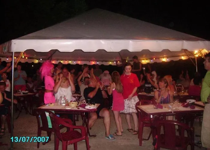 Zecamping 3 Animaux Acceptes Tennis Equitation Prázdninový dům